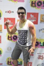 Ajaz Khan at Zoom Holi celebration in Mumbai on 17th March 2014